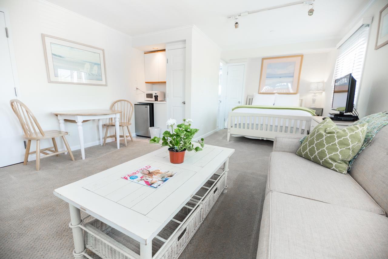 Inn At Fairfield Beach Εξωτερικό φωτογραφία