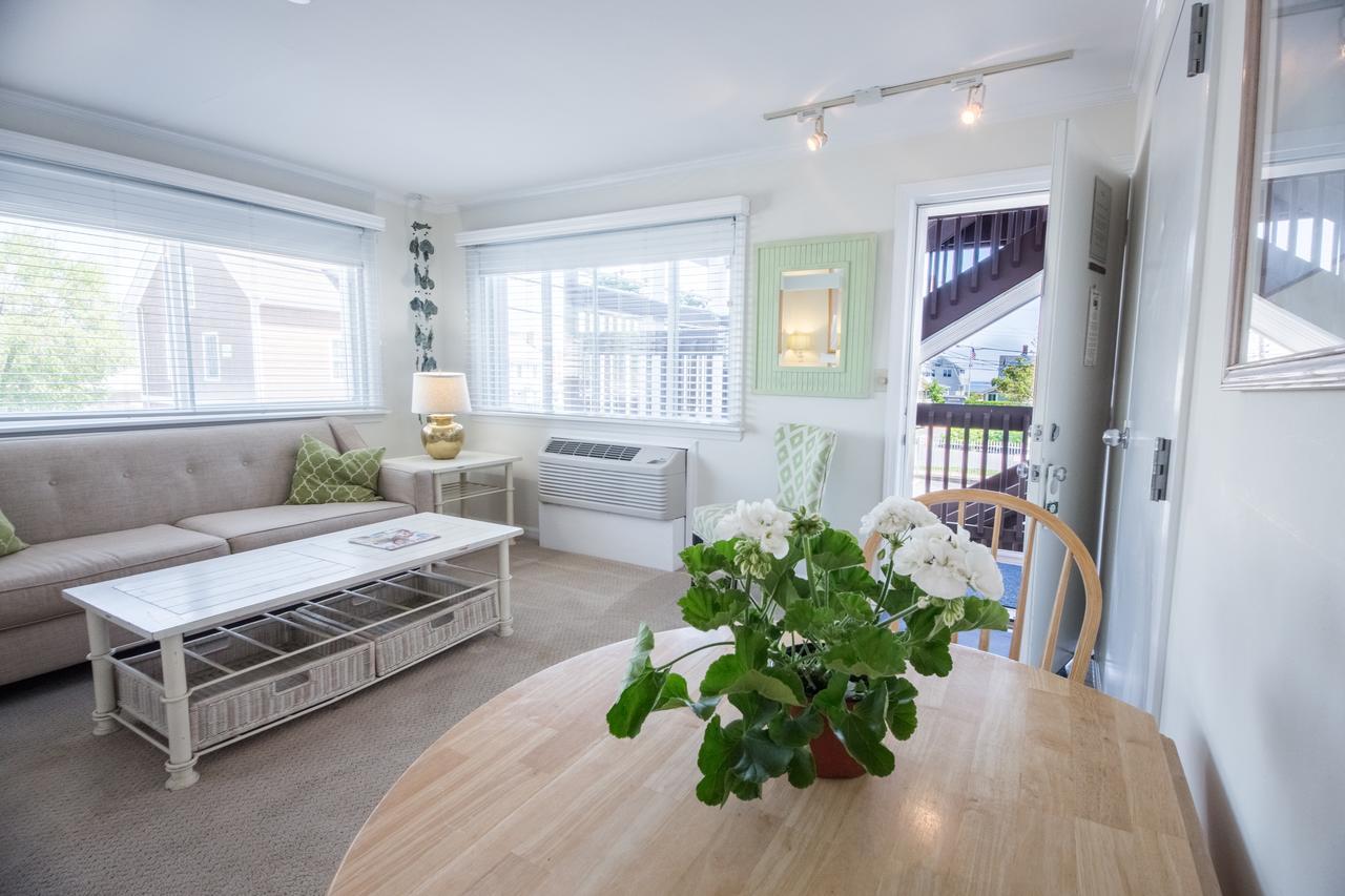 Inn At Fairfield Beach Εξωτερικό φωτογραφία